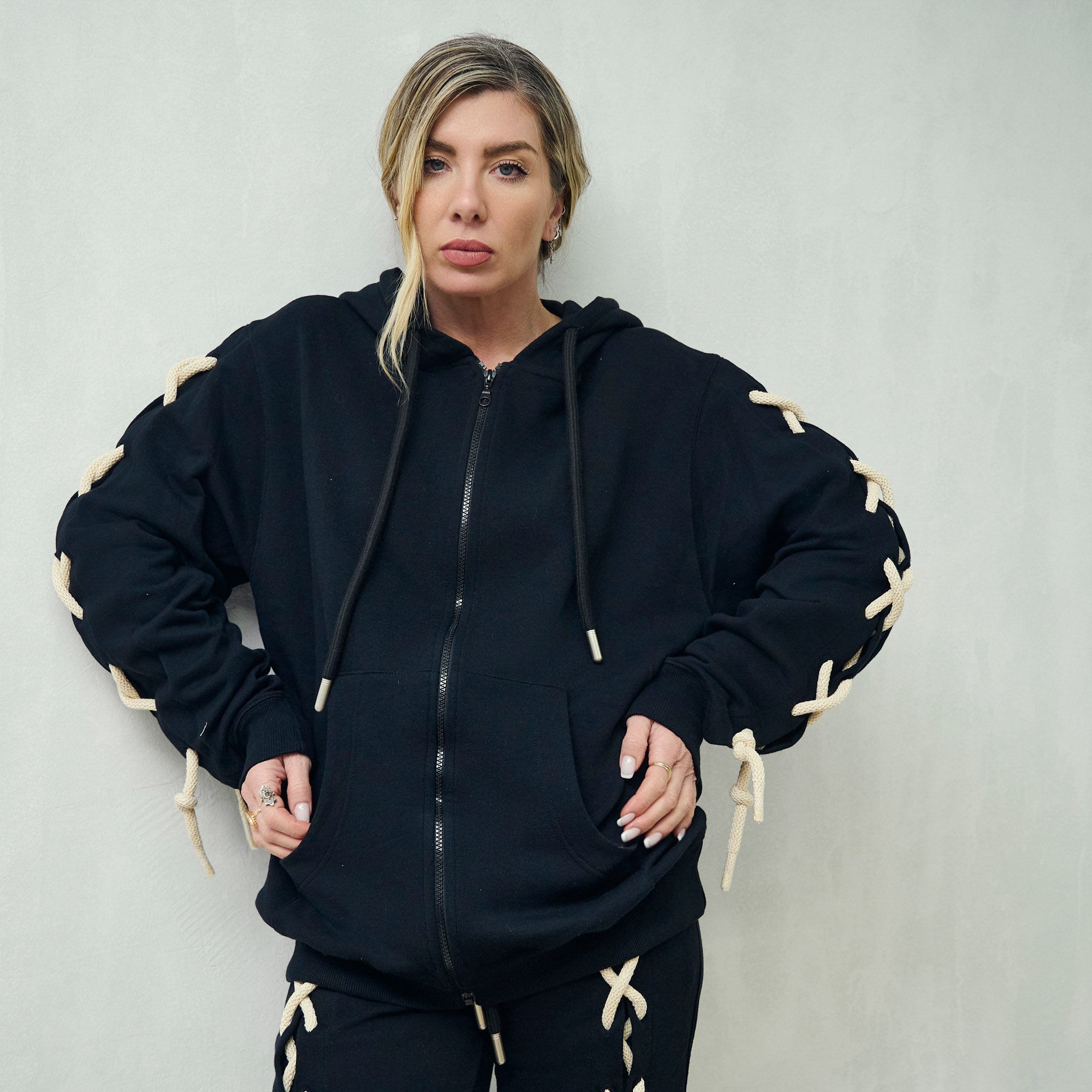 THE VICTORY SET WITH ZIPPER HOODIE