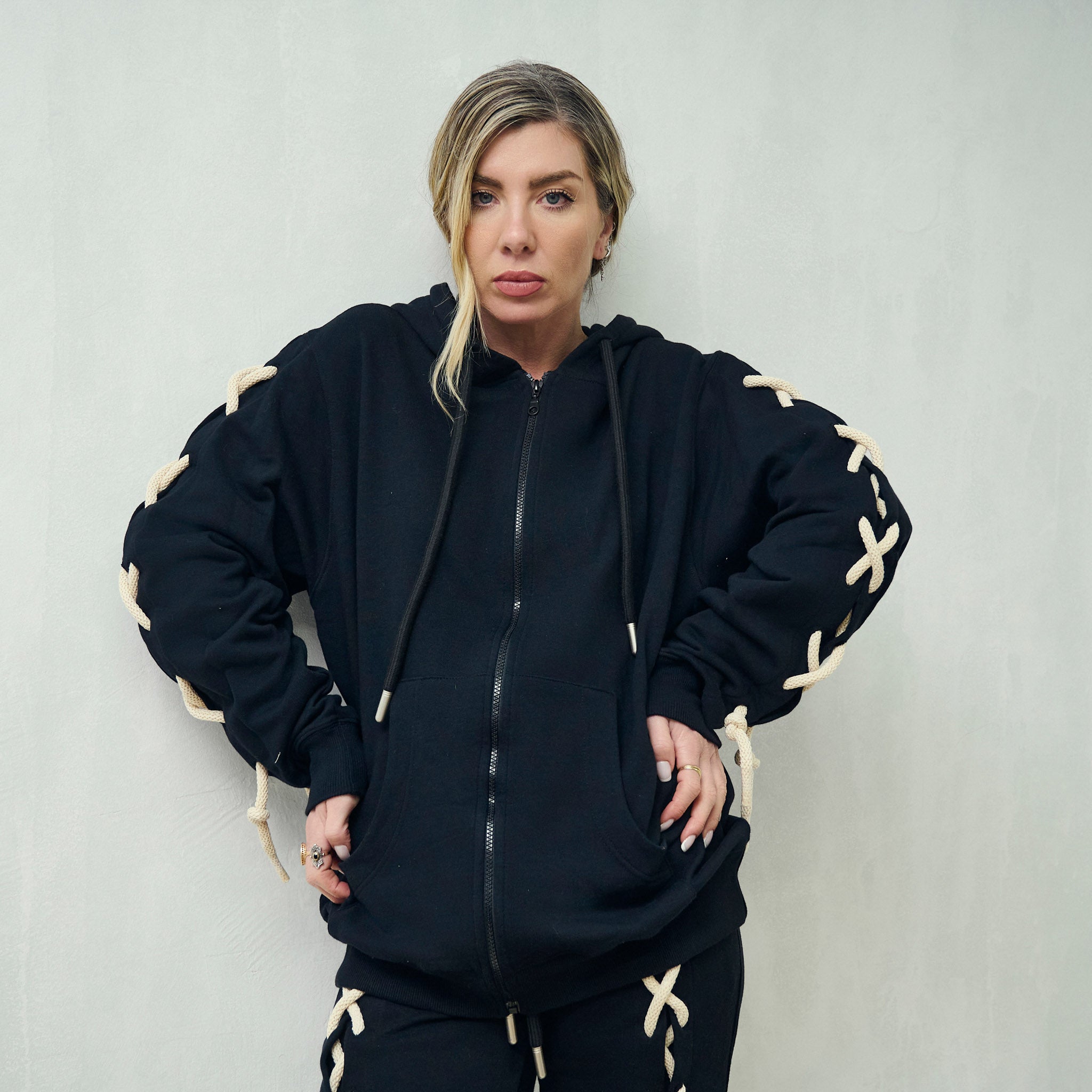 THE VICTORY SET WITH ZIPPER HOODIE