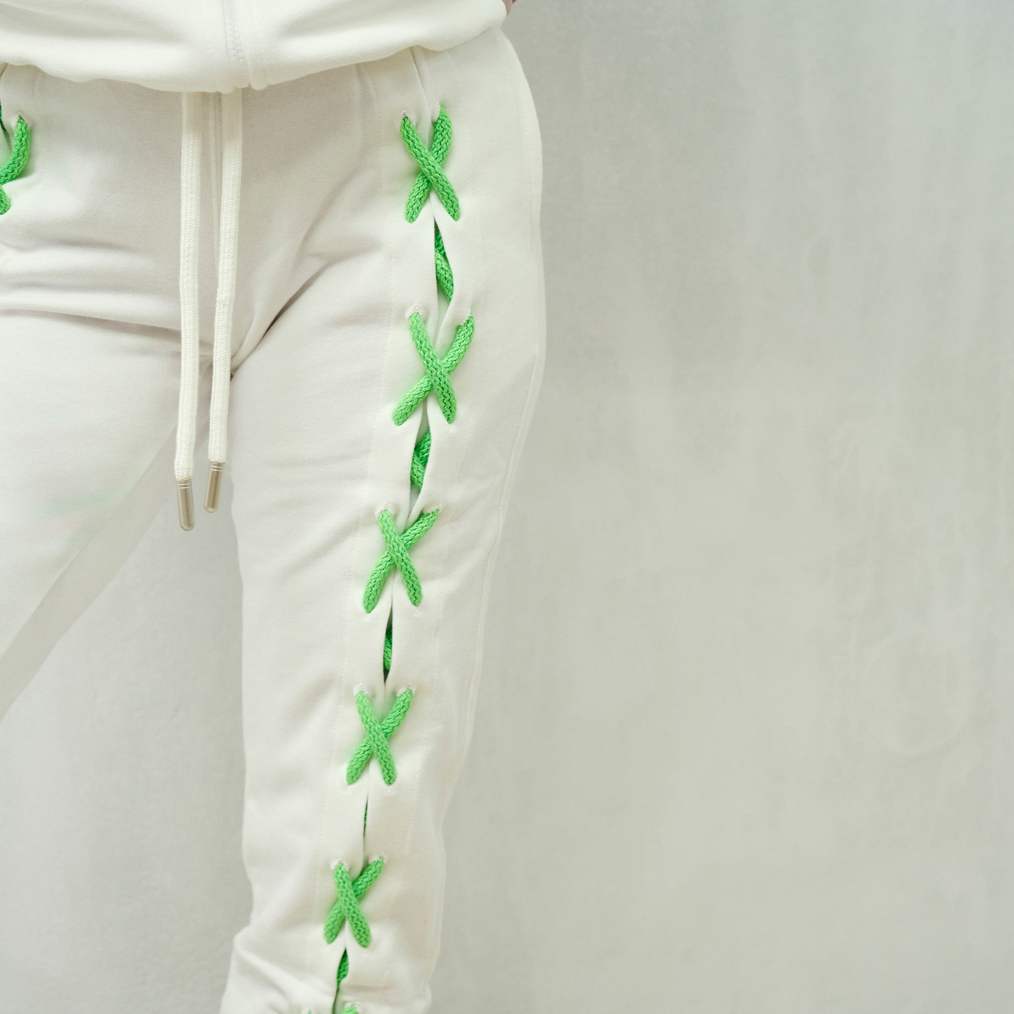 THE VICTORY SET WITH ZIPPER HOODIE