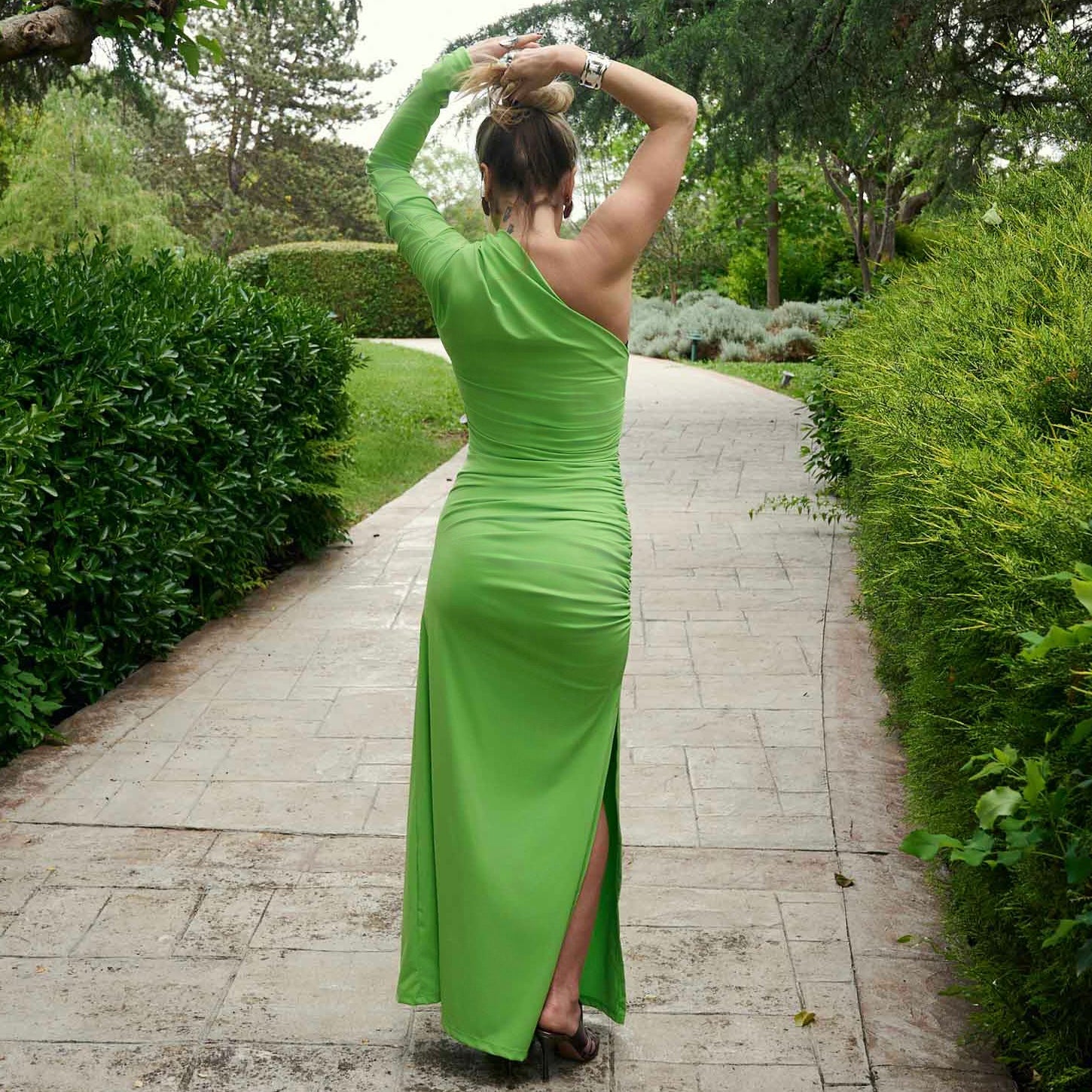 THE SCULPT DRESS