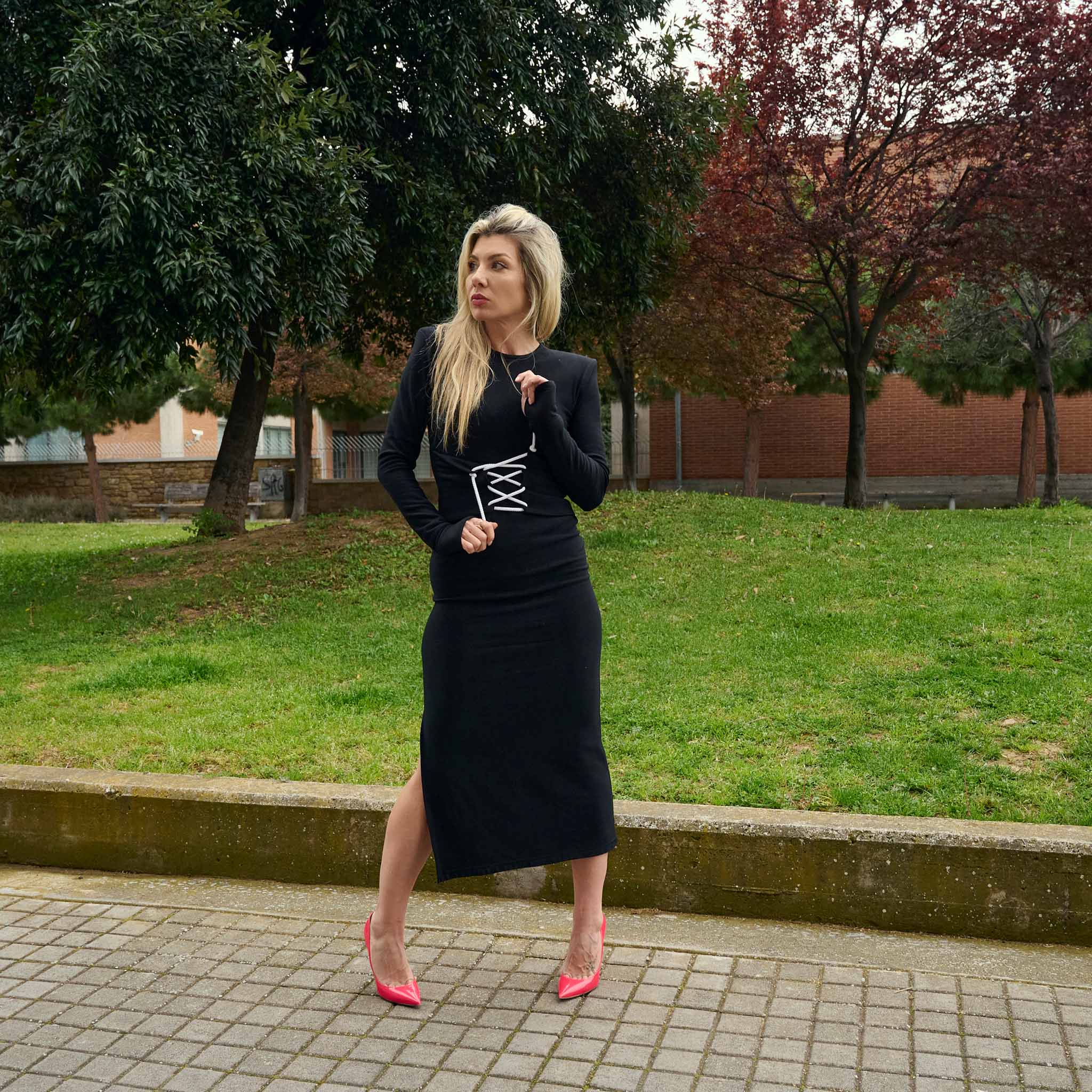 THE CORSET DRESS WITH CLASSIC CORDS