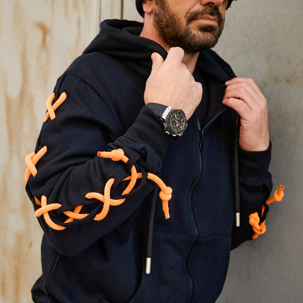 THE VICTORY ZIPPER HOODIE