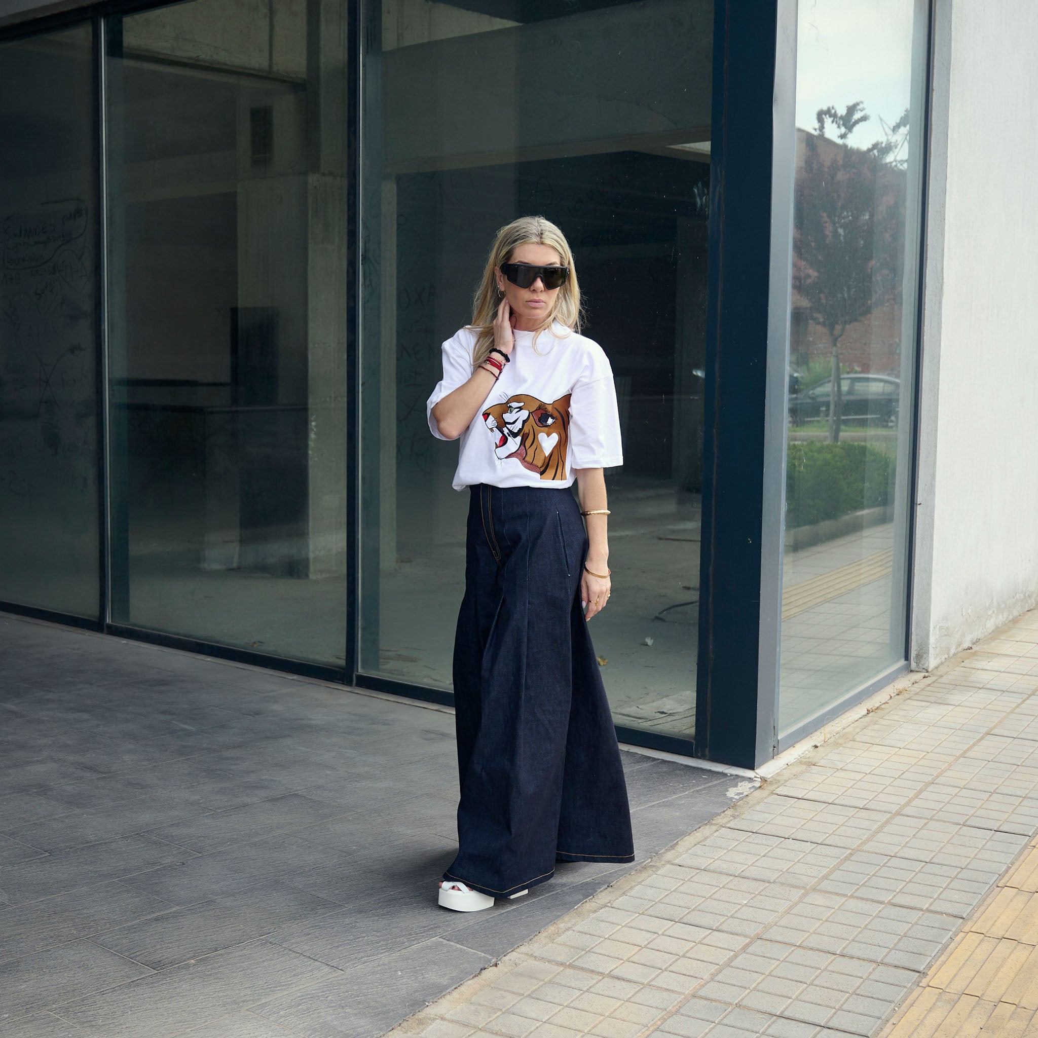 THE TIGER WOMAN T-SHIRT