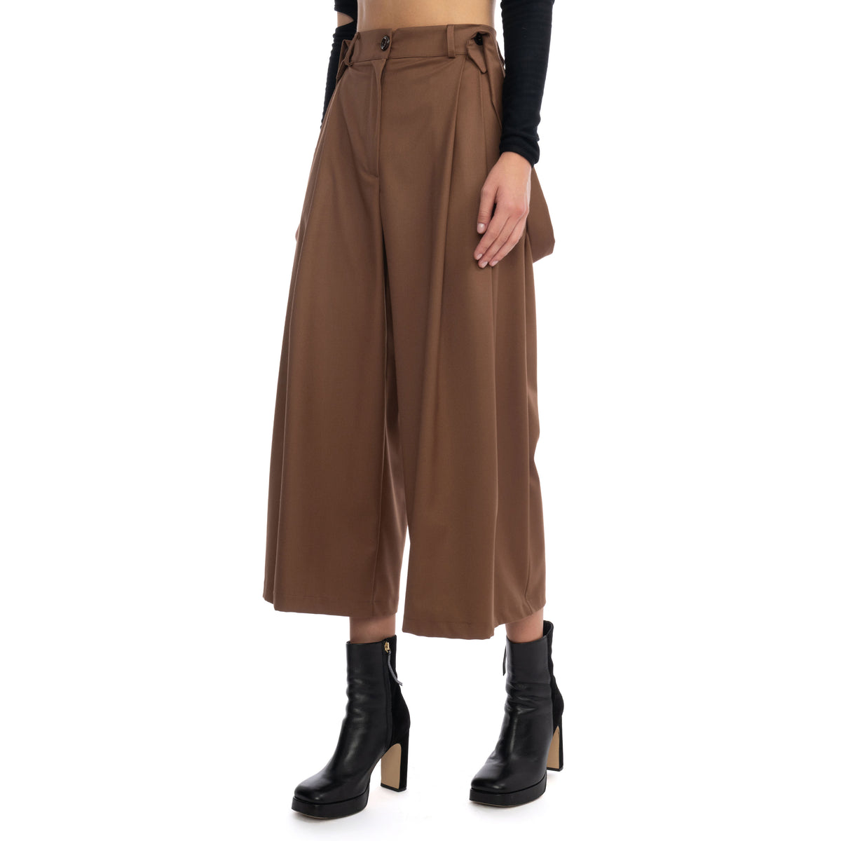THE OLIVER TROUSERS
