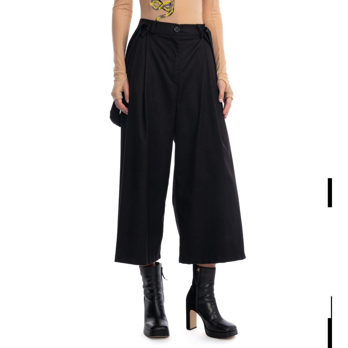 THE OLIVER TROUSERS