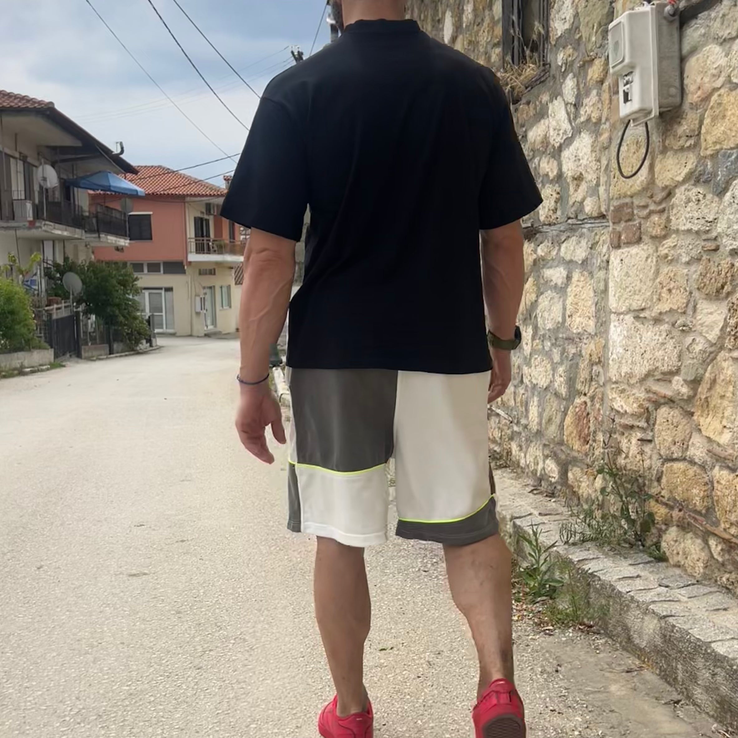 THE BASKETBALL SHORTS