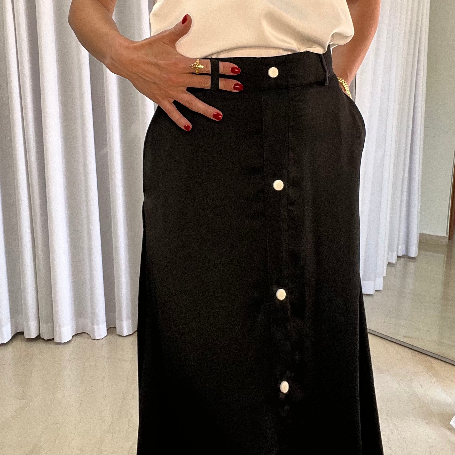 THE PEARL SKIRT