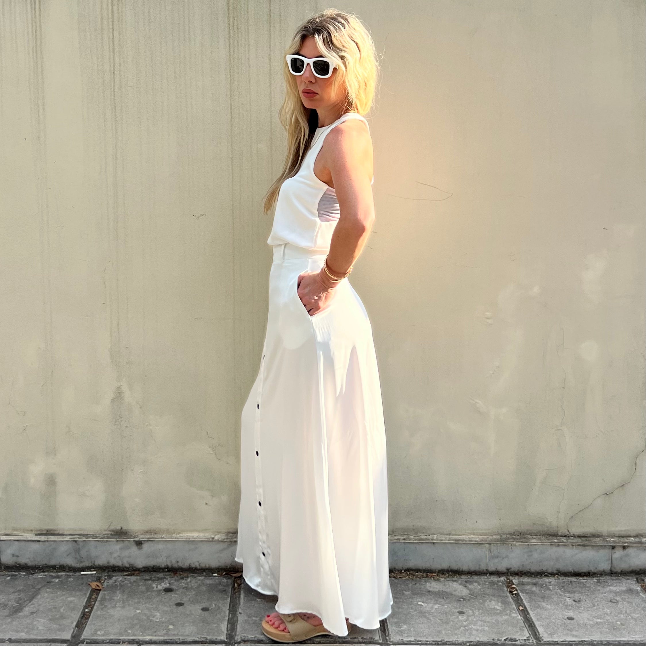 THE PEARL SKIRT