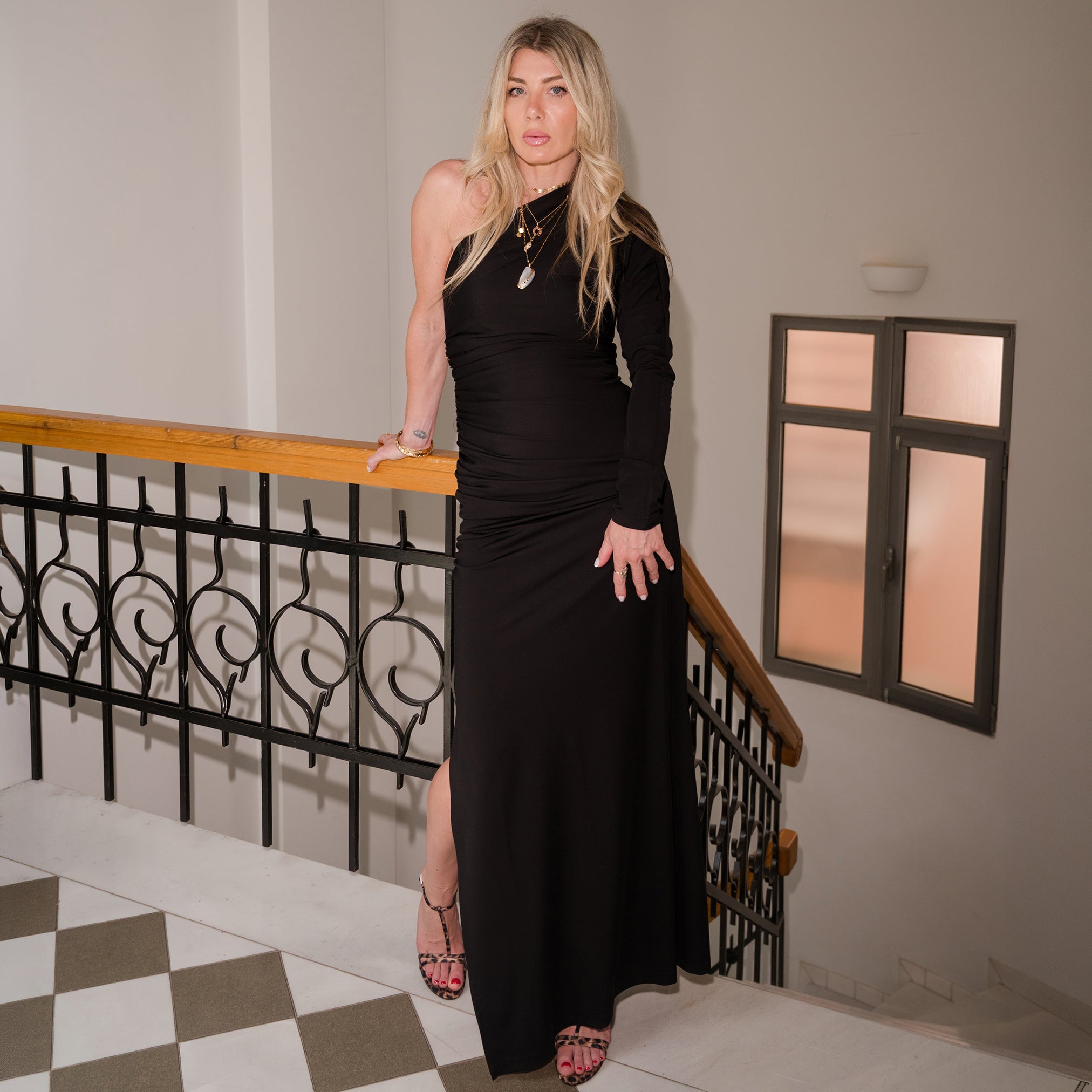 THE SCULPT DRESS