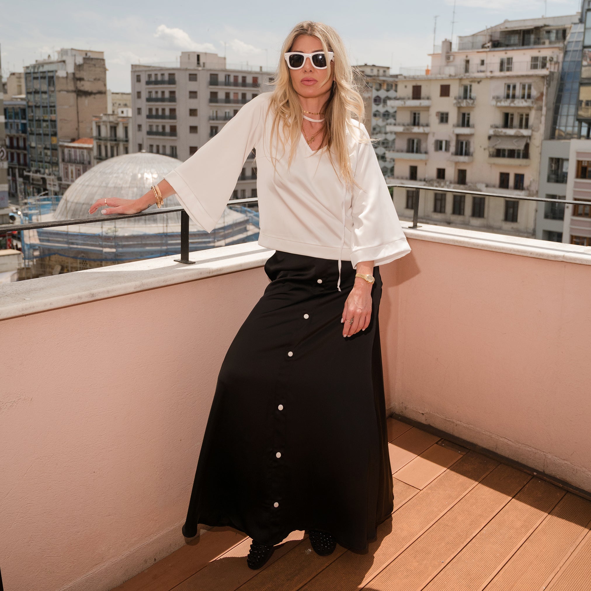 THE V BLOUSE